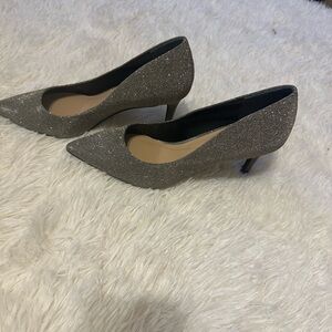 Alfani women’s silver glitter heels‎